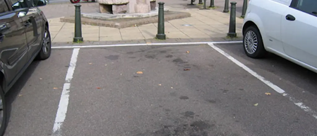 lack of clear marking